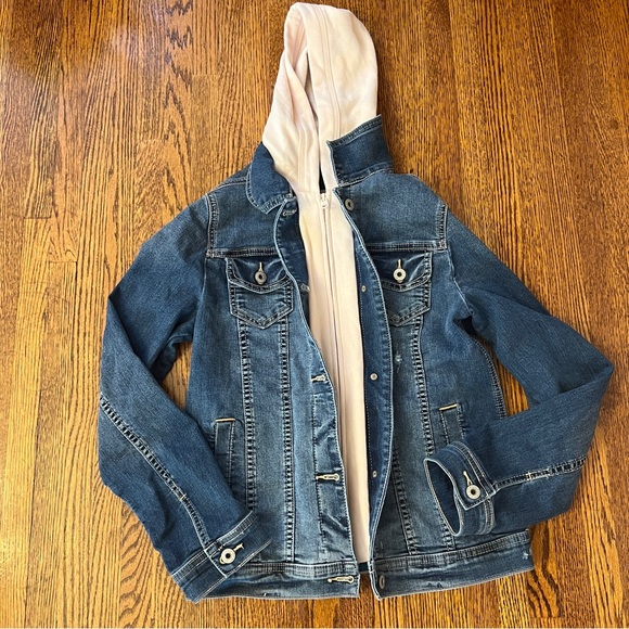 Abercrombie Kids denim jacket with pink liner and hood size 13/14 - Picture 4 of 6